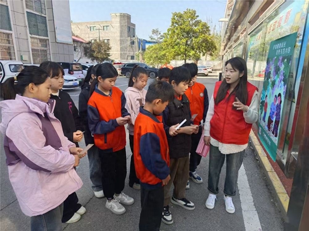 探秘千年古镇：利辛中学学生亲历阚疃文化之旅，感受中原文化独特魅力