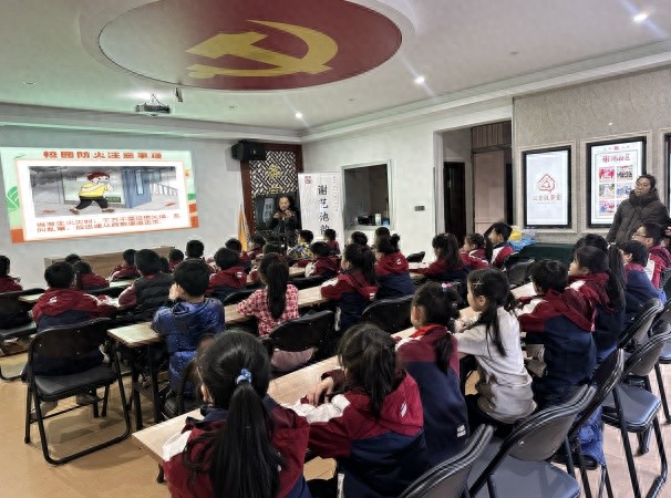 冬季消防安全大揭秘：如何让孩子们变身安全小卫士？