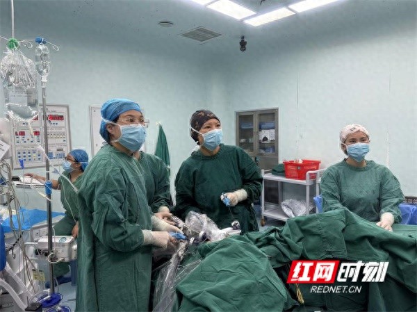 38岁尿毒症患者成功手术：腹腔镜下全子宫切除，术后3天康复出院