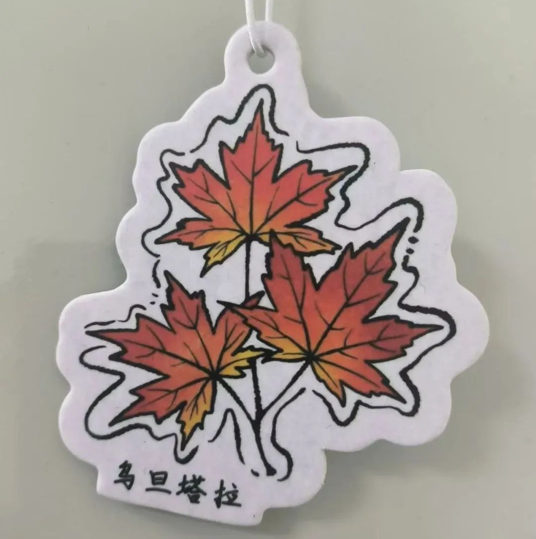 揭秘科左后旗文创热潮：冰箱贴、马鞍摆件、书签等爆款产品一贴难求  第3张