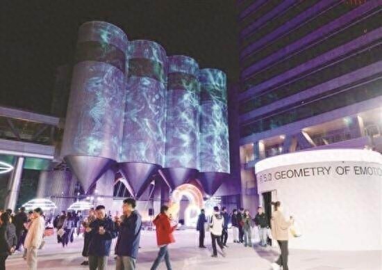 2024深圳光影艺术季震撼开幕！76组光影艺术作品带你探索诗意AI宇宙  第1张