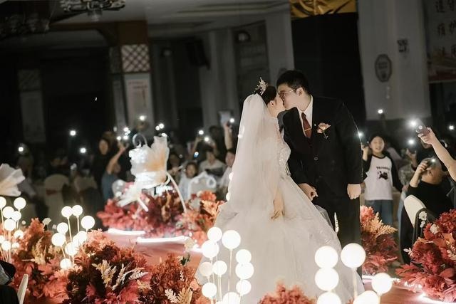 95后小伙宋铭的秘密行动：婚礼之外，他还在默默拯救生命  第2张
