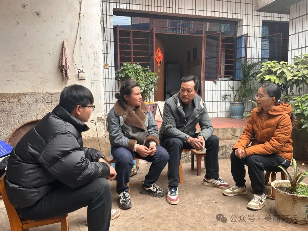 揭秘小龙潭镇333工作法：如何凝聚三大合力，破解基层治理难题？  第4张