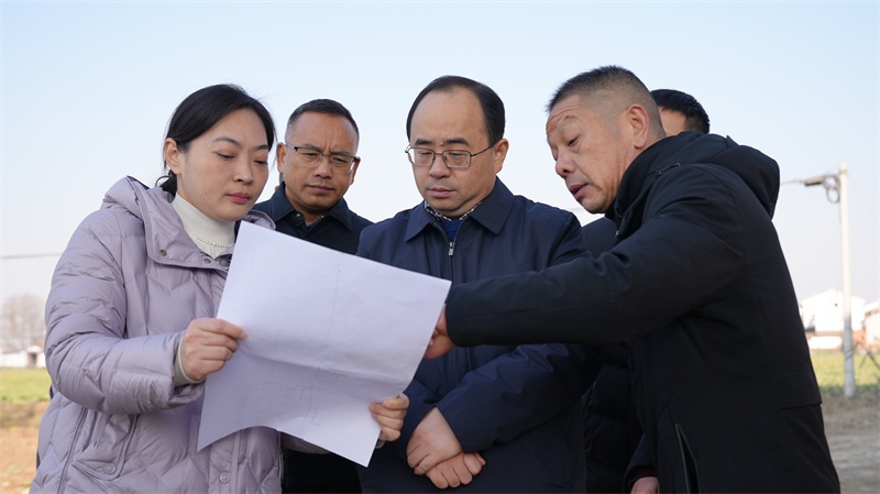 宜城市委书记武义泉深入调研：高铁建设提速提效，确保按期完成任务  第2张