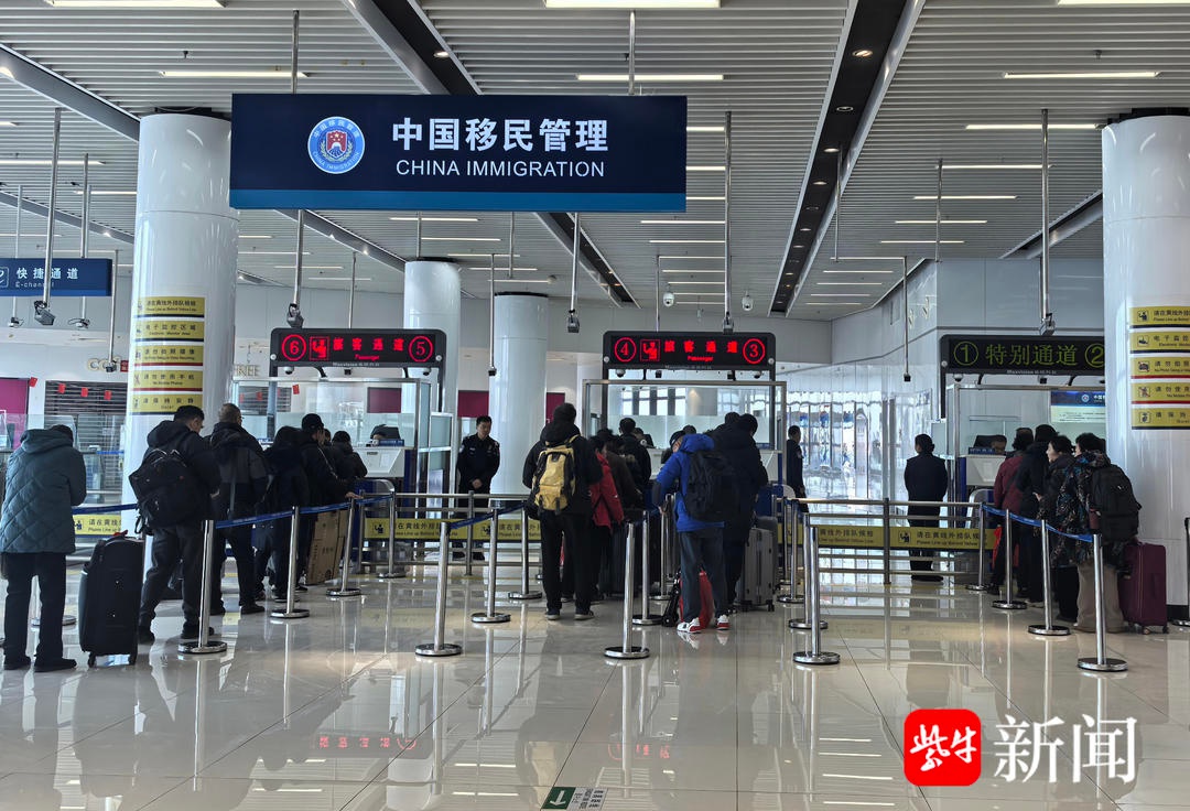 中韩客运航线复航一周年，连云港口岸见证8万旅客往来，免签政策助力文化交流  第2张