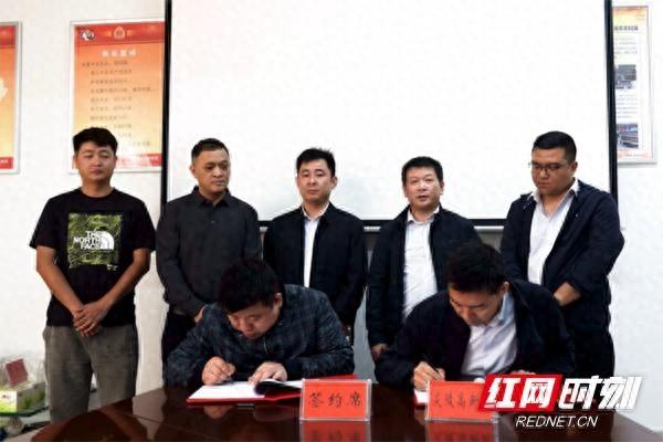炎陵籍企业家掀起返乡热潮，5 个项目已签约，8 个项目待签  第1张
