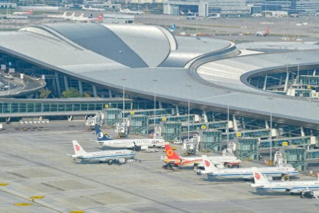 天府机场仅用三年半旅客吞吐量破5000万，它是怎么做到的？  第1张