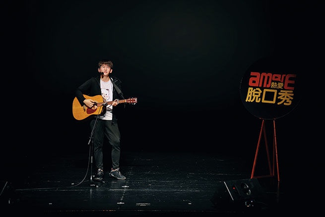 两档脱口秀同期比拼：更多演员的机会还是竞争？