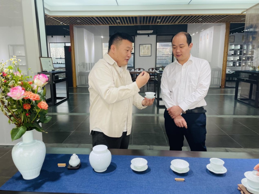 中国工商银行景德镇分行助力陶瓷产业：青白瓷重生背后的故事  第2张