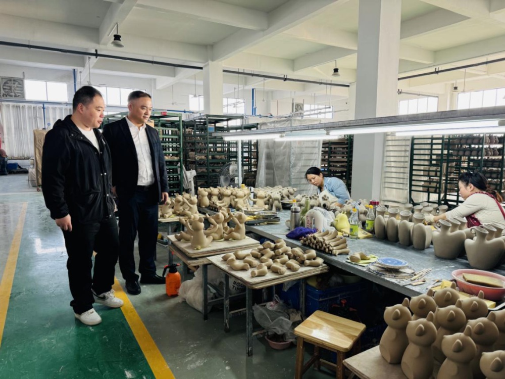中国工商银行景德镇分行助力陶瓷产业：青白瓷重生背后的故事  第3张