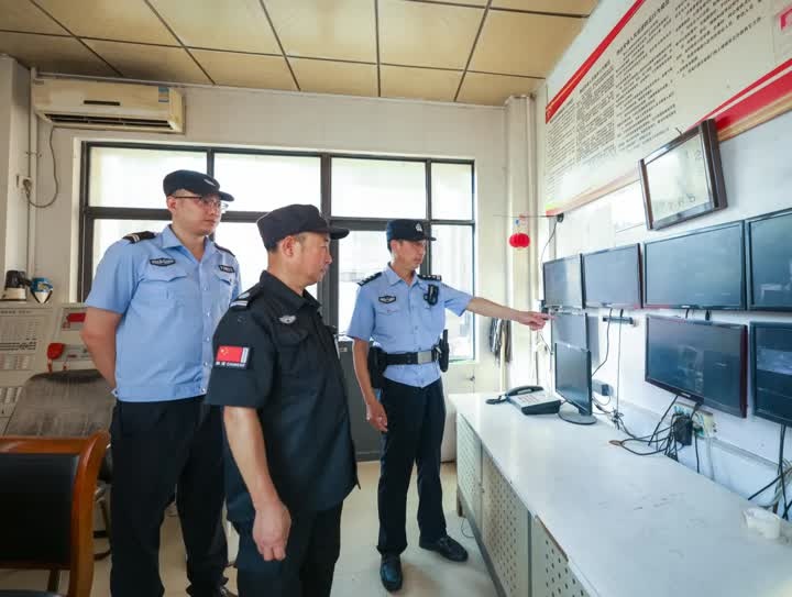 惊！高邮便民警务站两年接警1.3万起，背后藏着什么？  第6张