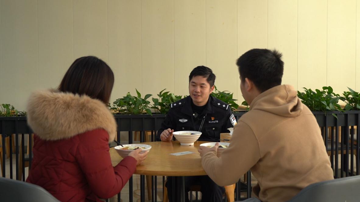 95后民警毛来杰迅速进步的秘诀竟然是这个？  第2张