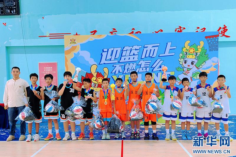 惊！14支校队激战3V3篮球赛，谁摘冠亚季军？  第3张