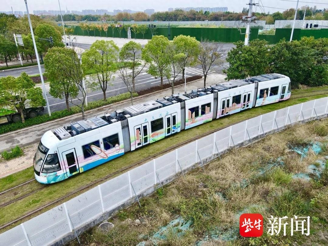 惊！河西有轨电车完成检修重返运营，还换上定制新皮肤等你来打卡