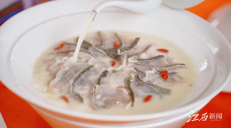 庐山西海厨王争霸赛!看西海鱼鲜如何变身绝美鱼宴 第2张 庐山西海厨王争霸赛!看西海鱼鲜如何变身绝美鱼宴 第2张