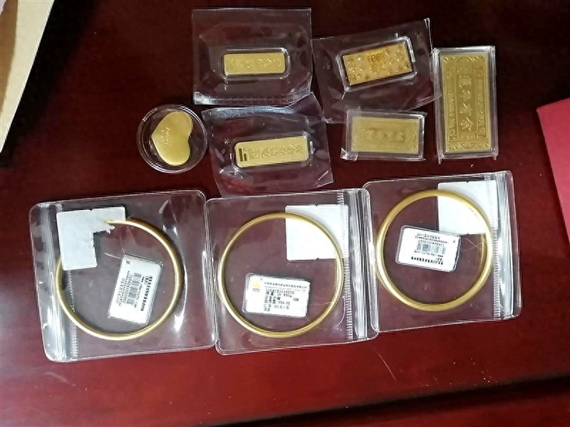 惊险！女子邮寄黄金险被骗，民警紧急拦截止损10万余元  第1张