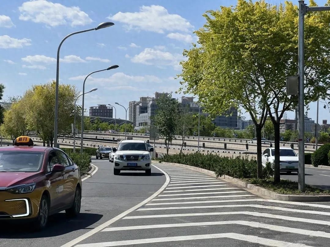 北京南站大变样！交通优化提升，出行体验与环境秩序双升级，你感受到了吗？