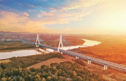 揭秘济南都市圈：跨黄河有轨电车与800公里生态廊道的绿色奇迹
