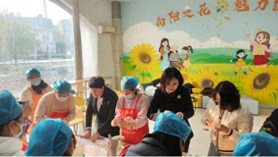 情暖冬至，瑞行敬老：一场公益活动如何温暖社区老人的心