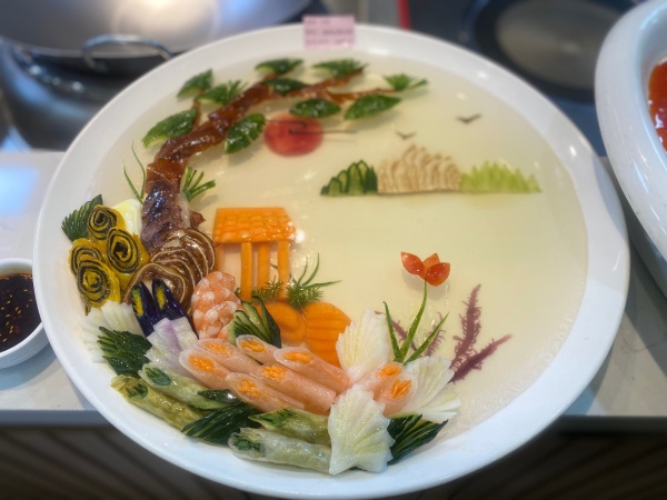 2024昆明春城餐饮名菜评选：色香味俱全，匠心独运的美食盛宴  第2张