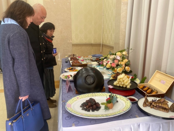 2024昆明春城餐饮名菜评选：色香味俱全，匠心独运的美食盛宴  第5张