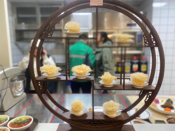 2024昆明春城餐饮名菜评选：色香味俱全，匠心独运的美食盛宴  第6张