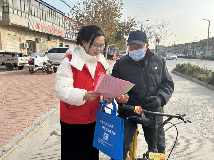 沙河市与巨鹿县联手出击：网络举报和辟谣宣传活动覆盖千家万户，提升市民网络安全意识  第3张