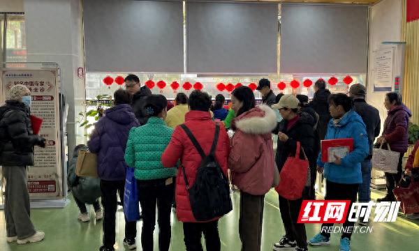 株洲恺德医院创新承办楼栋长生日会，为基层治理注入新活力  第1张