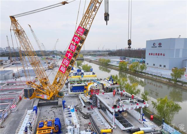 江苏交通建设冲刺年底目标：高铁里程突破2500公里，沪苏湖高铁即将通车  第4张