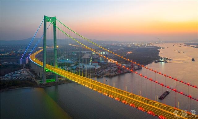 江苏交通建设冲刺年底目标：高铁里程突破2500公里，沪苏湖高铁即将通车  第5张