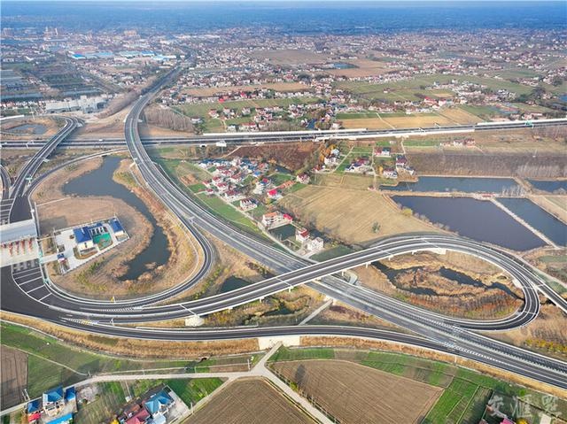 江苏交通建设冲刺年底目标：高铁里程突破2500公里，沪苏湖高铁即将通车  第8张