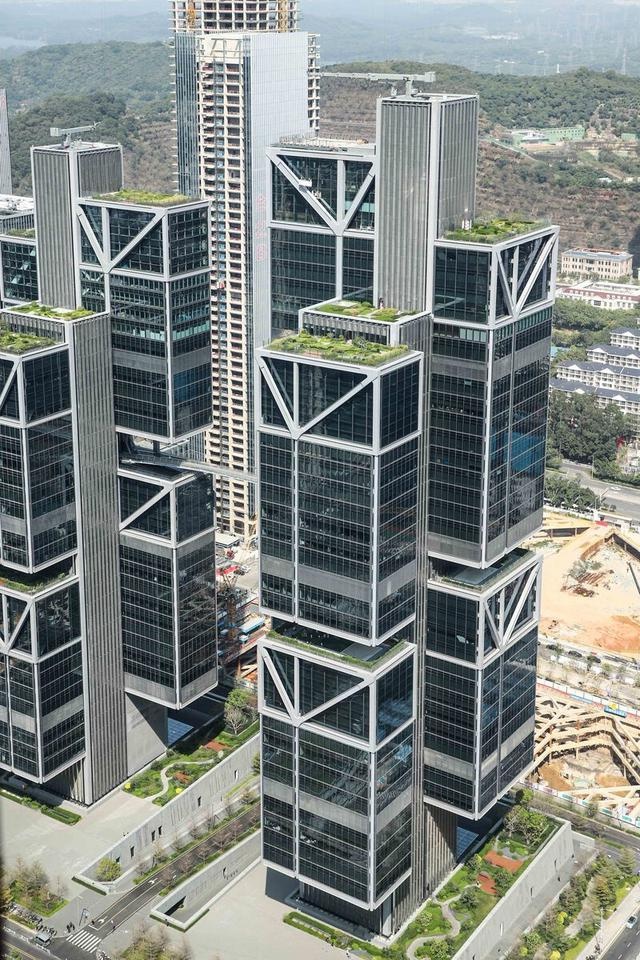 2025年深圳地铁站名大揭秘：大运站带来好运，翻身站让你逆袭成功  第16张