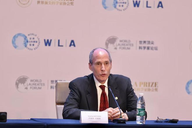 顶科协奖得主内森斯：奖金不菲，为何选择捐掉？  第3张