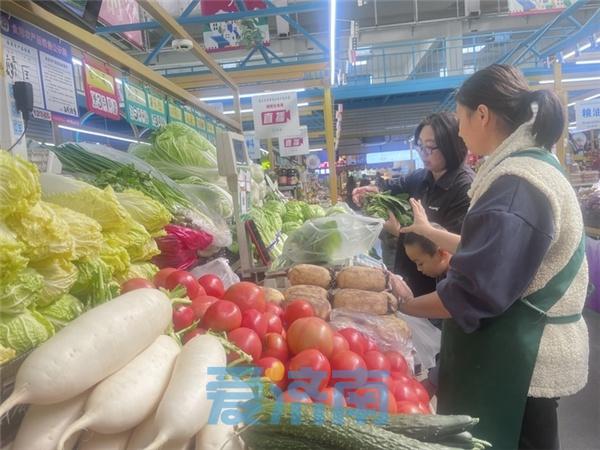济南菜价普遍下降，部分蔬菜降幅超 50%  第2张