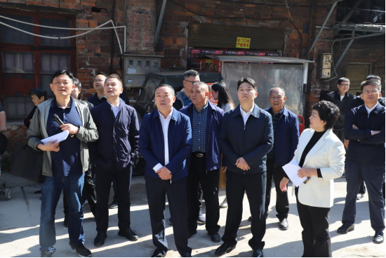 双清区老旧小区改造，如何解决群众关注的热点、难点、痛点问题？  第2张