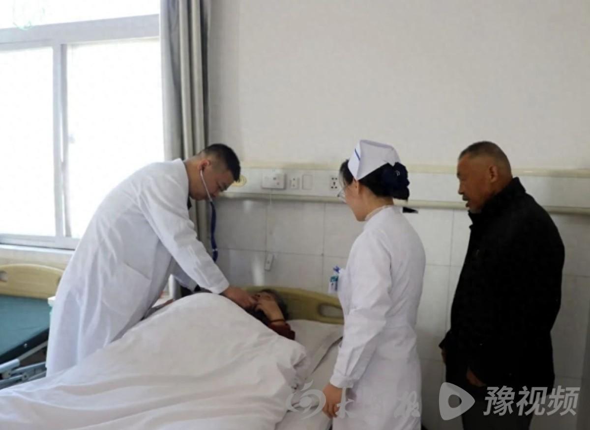 一面锦旗背后的温暖故事：肿瘤医院如何攻克复杂病情？  第1张