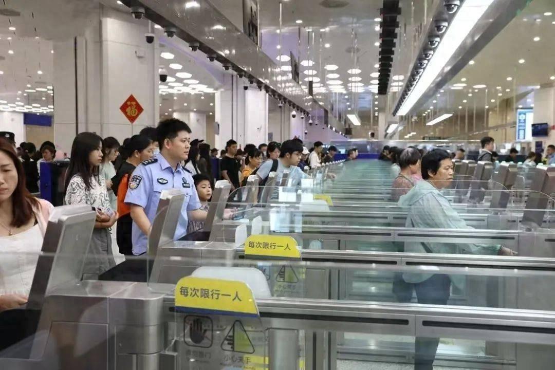 横琴口岸合作快捷通道扩大通行人员范围，这些人可通行