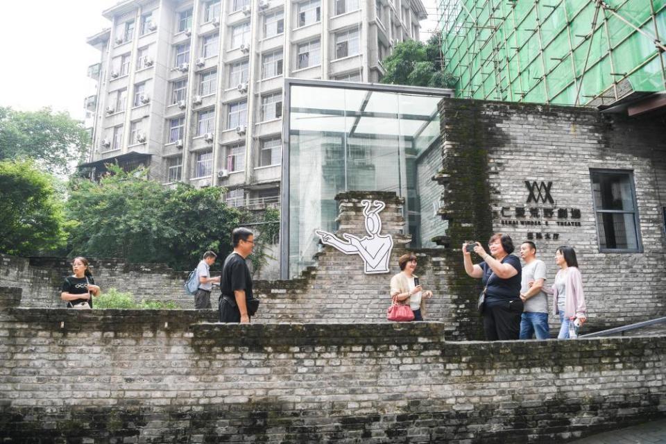 重庆山城巷：从棚户区到打卡区，70 年变迁，完美保留熟悉亲切的感觉  第3张