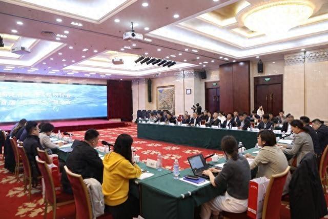 饮水安全成焦点！专家齐聚共探保障民生福祉的战略路径