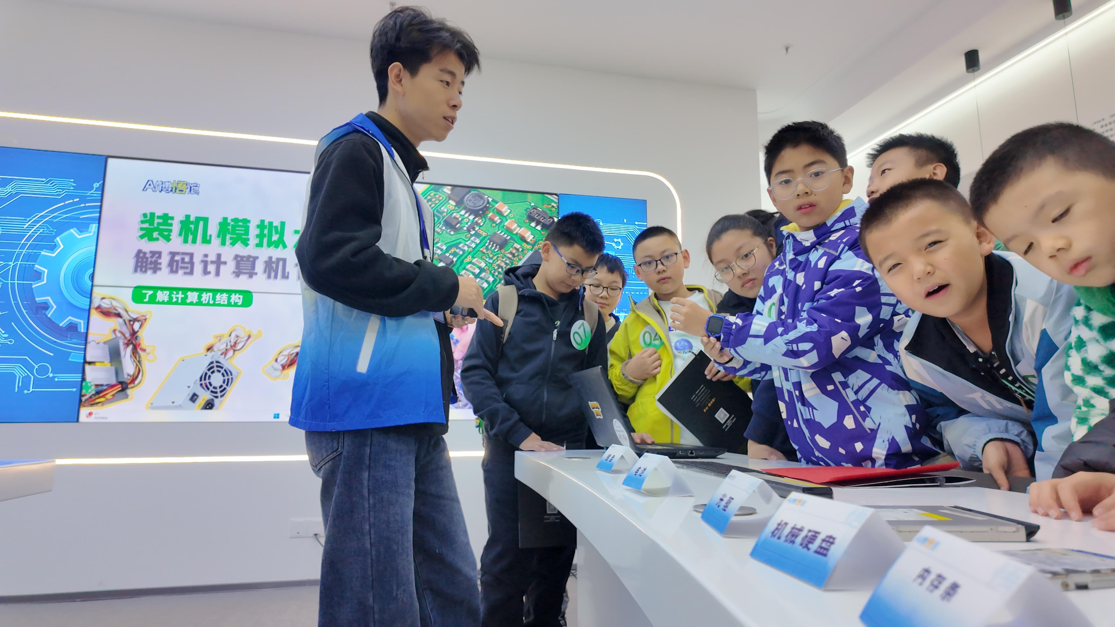 宁夏首家 AI 博悟馆正式揭幕，带你探索未来科技的神奇世界  第4张