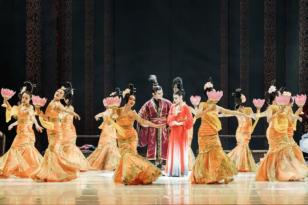 惊！唐宫夜宴小姐姐变身演绎水月洛神12月将临沪  第1张
