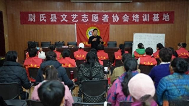 惊！尉氏县40多爱好者齐聚，学习发音书写要领  第1张