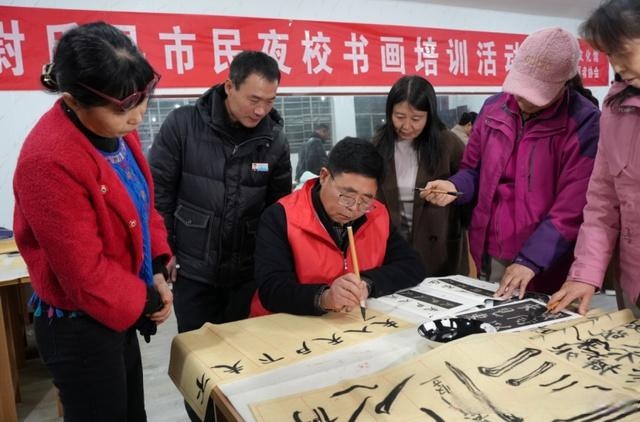 惊！尉氏县40多爱好者齐聚，学习发音书写要领  第6张