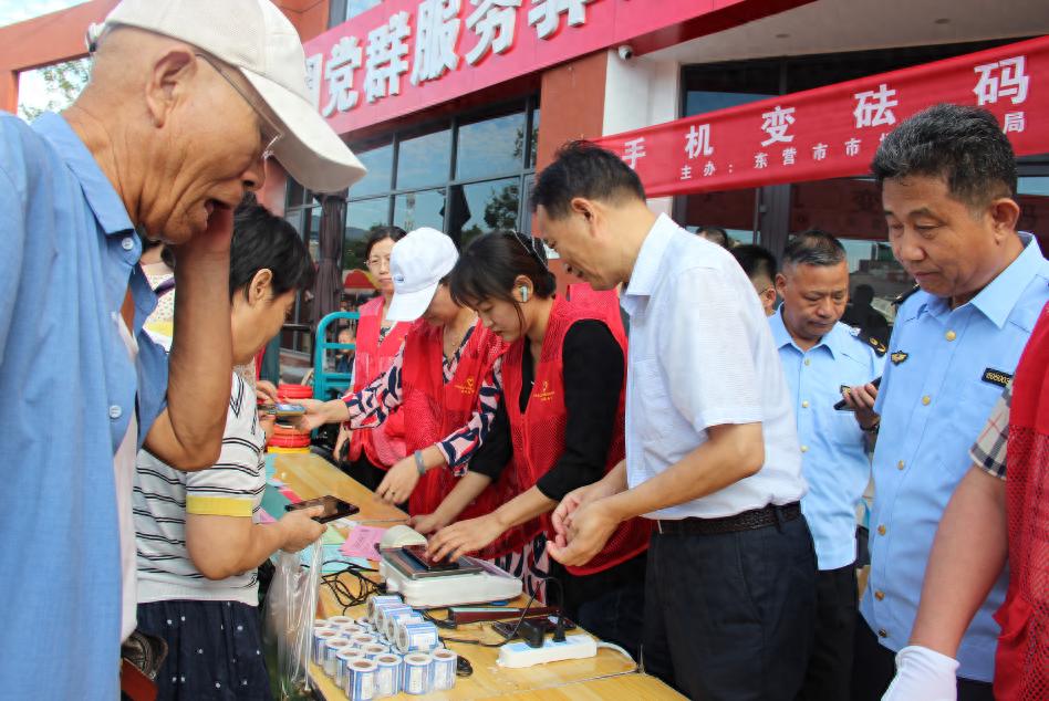 手机变砝码，计量惠民生：东营市志愿服务队创新举措提升市场公平性
