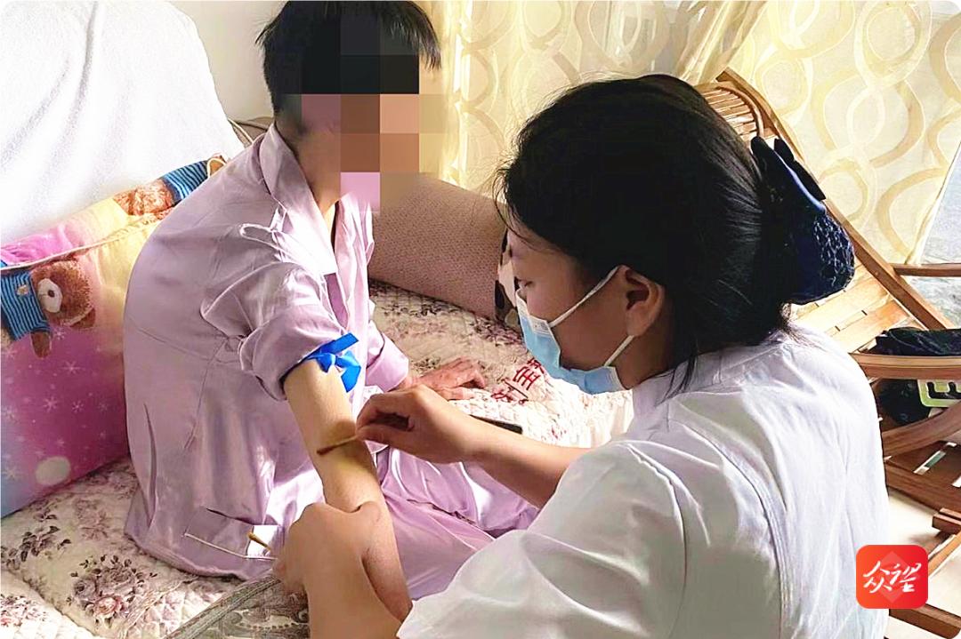 德江县人民医院心血管内科：把温暖延续到家，上门服务解决患者就医难题  第2张