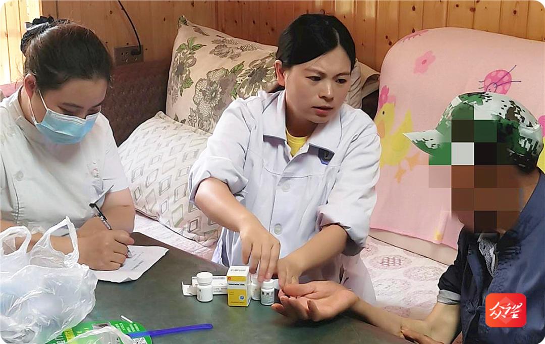 德江县人民医院心血管内科：把温暖延续到家，上门服务解决患者就医难题  第5张