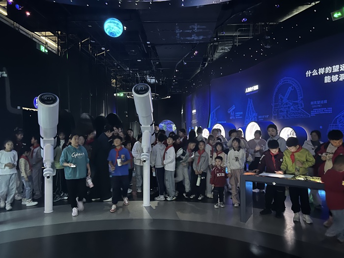 45名乡村少年走进合肥科创城，沉浸式体验核聚变科技，未来科技梦触手可及  第3张