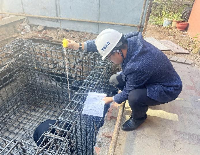 青岛加装电梯新举措：三事三全工作法，让居民幸福感爆棚