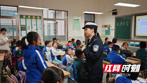 揭秘鬼探头：交警亲授交通安全课，带你避开致命盲区