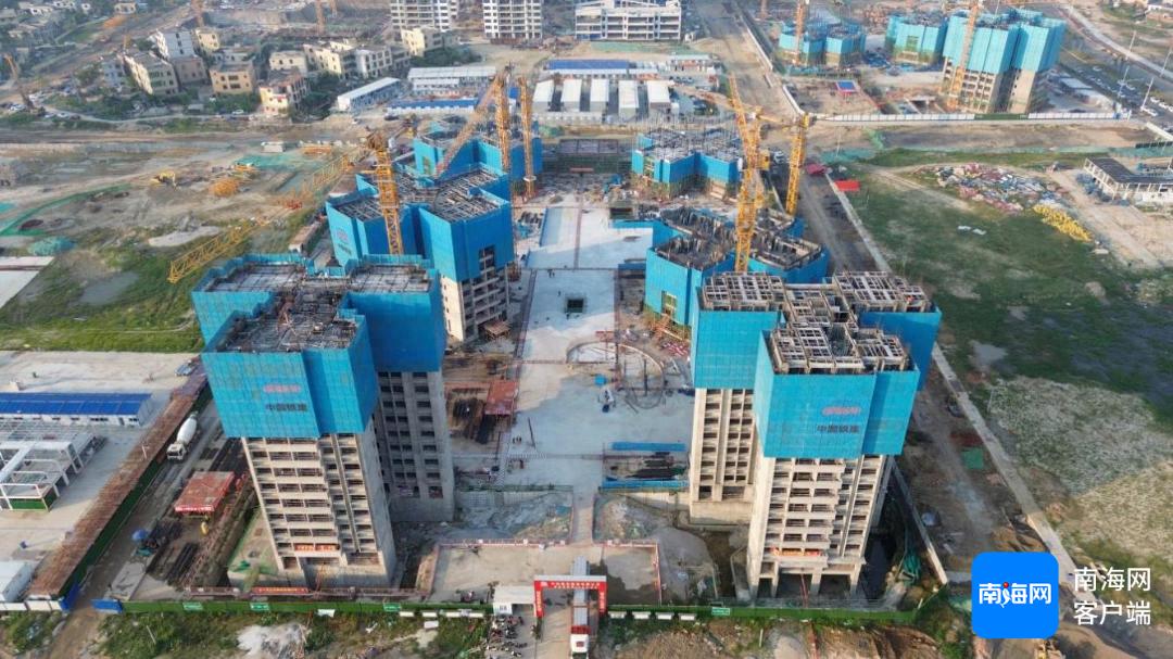 海口江东新区春晖园A08项目6栋住宅楼全面实现正负零，210名工人冲刺年度总目标